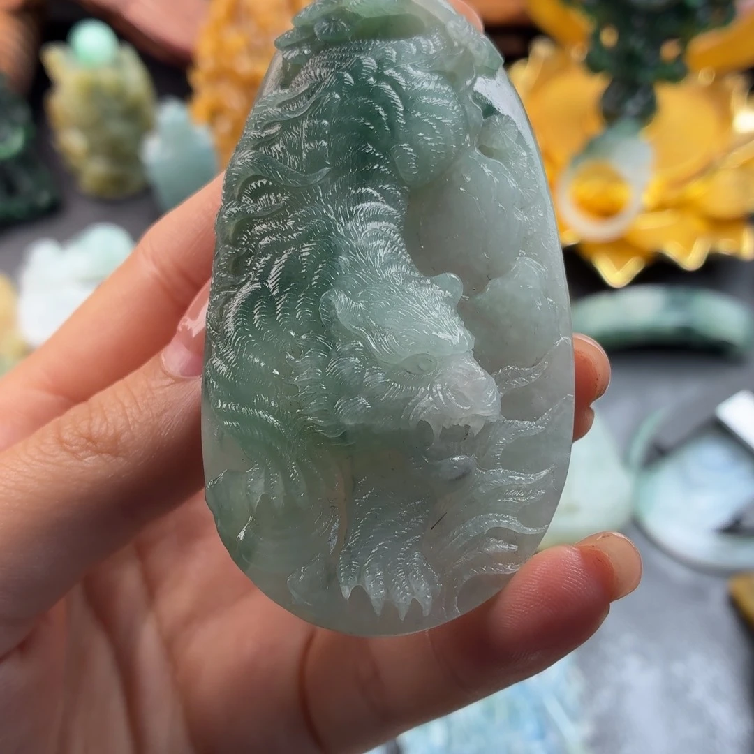 定制翡翠未镶嵌翡翠
