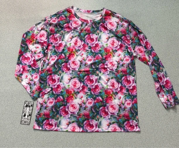 清风酷女郎花花圆领奶丝长袖