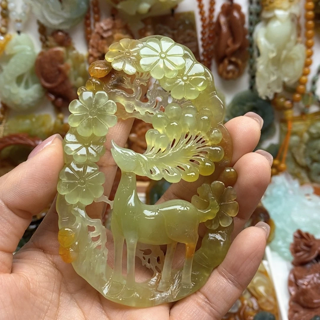蛇纹石玉颈饰未镶嵌异*