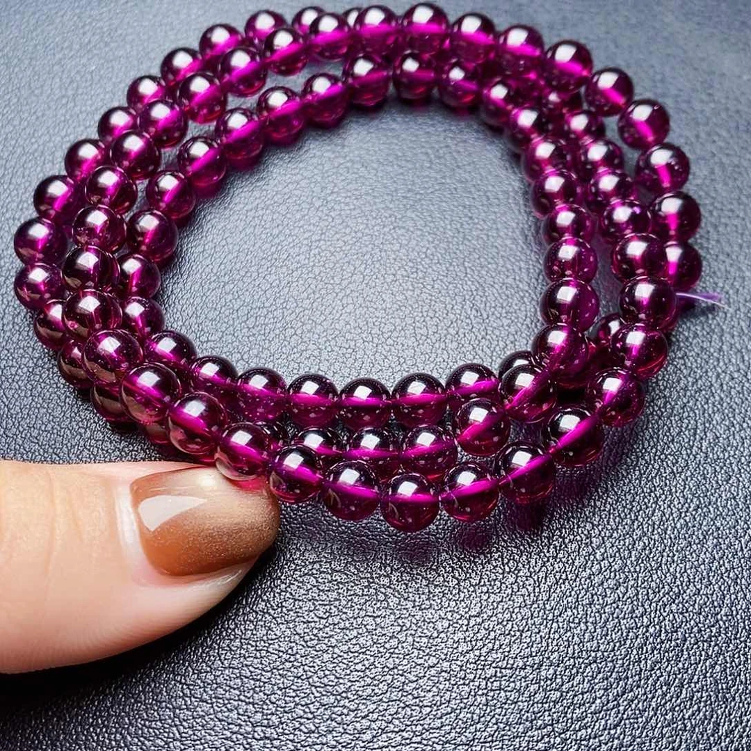 未镶嵌手链石榴石এ****?6.0 3圈冷紫