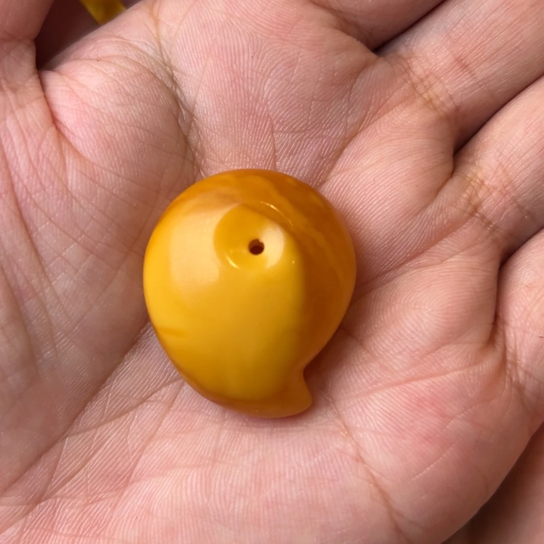 蜜蜡吊坠(不含链)未镶嵌