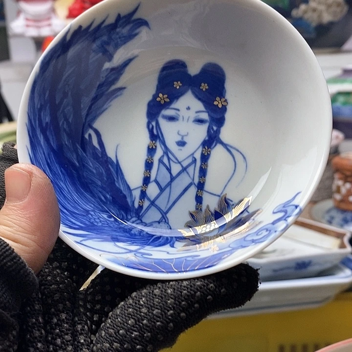 瓷片真就想吐的感觉哈笑而不笑吧