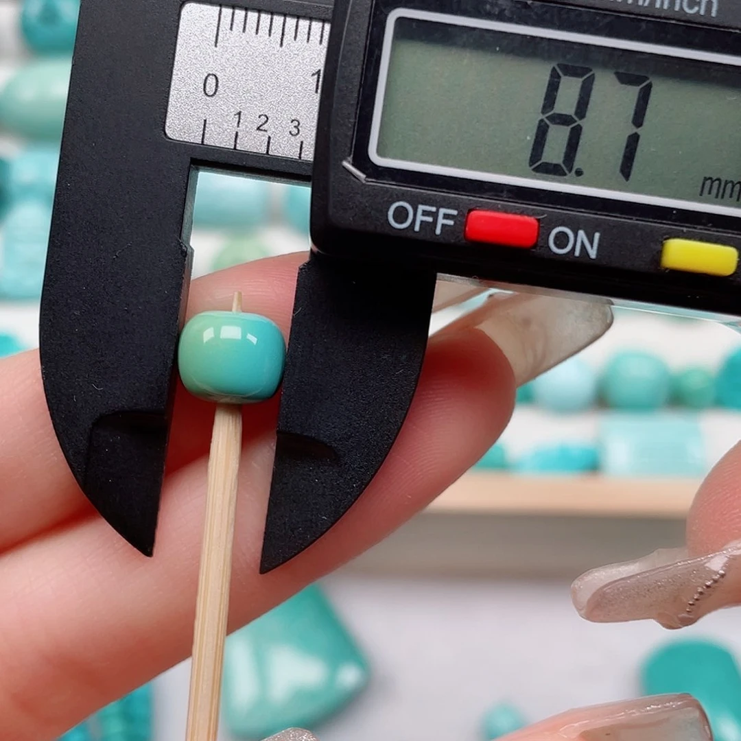 绿松石原矿未镶嵌