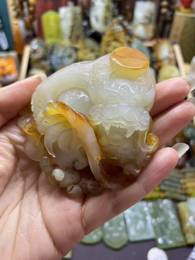 龙凤呈祥龙凤牌子吊坠岫玉花玉挂件