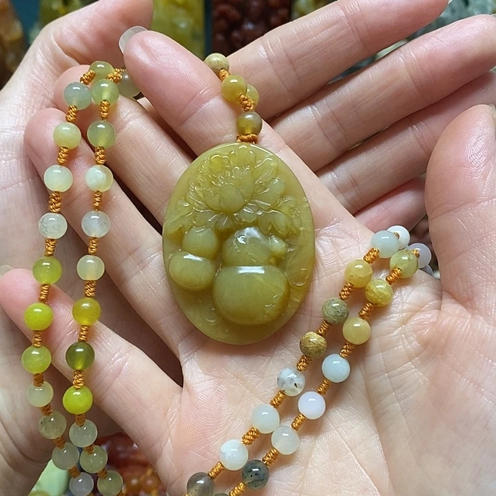凯***技岫玉未镶嵌吊坠(赠链)