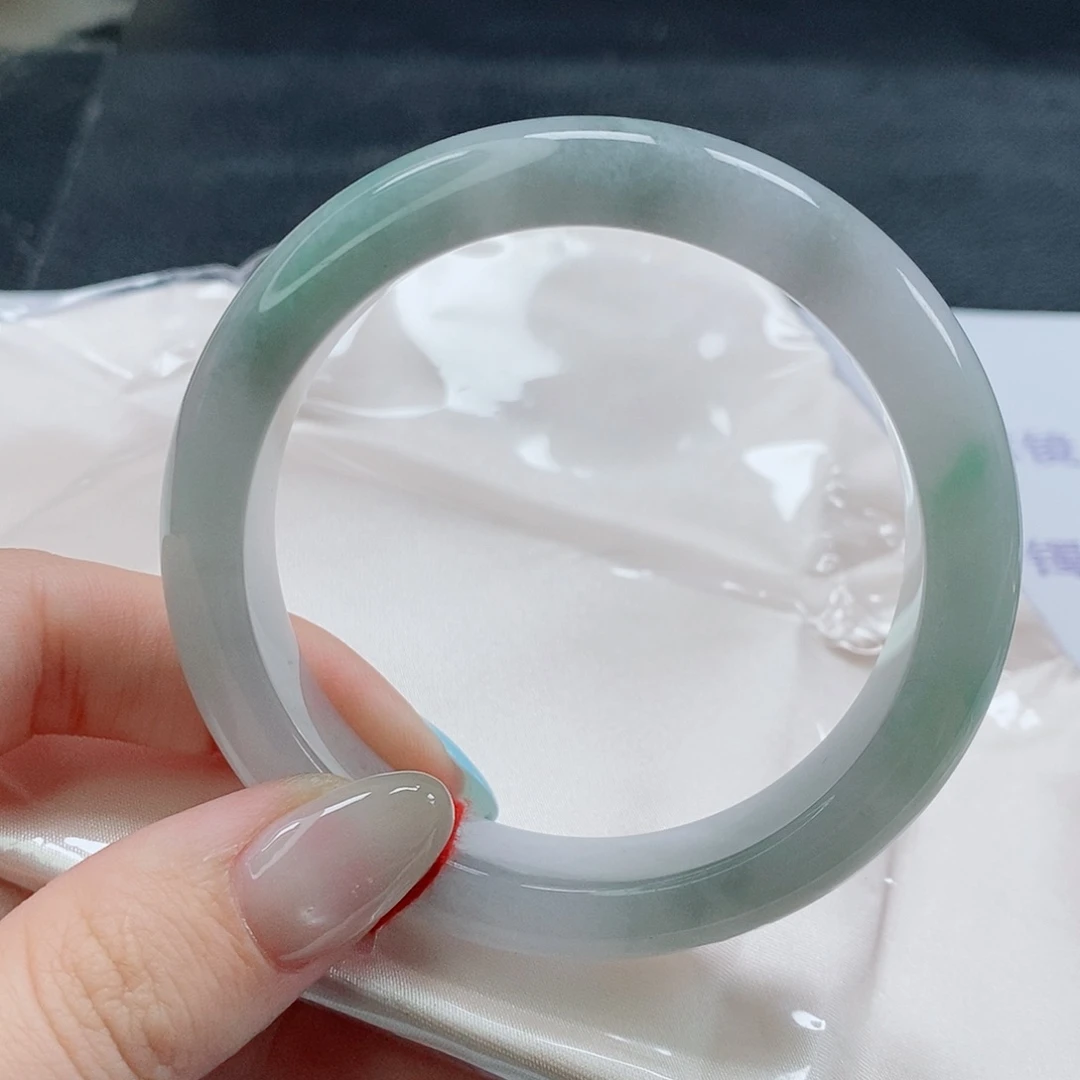 【闪购商品】未镶嵌手镯翡翠502号