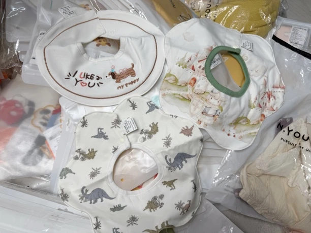 呵儿特婴儿围嘴宝宝纯棉防水围兜新生儿360度旋转口水巾儿童饭兜
