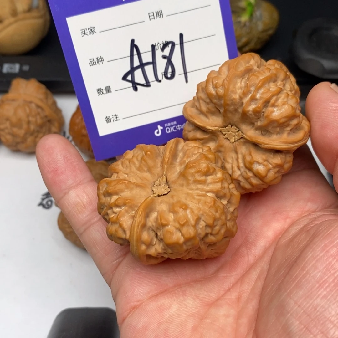 十***室核桃手串/手链A181蛤蟆头