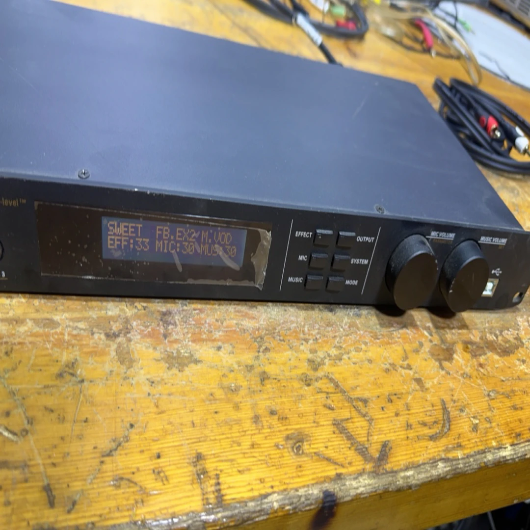 8新  二手音箱功放用效果器材 9 不支持七天无理由 运费自理