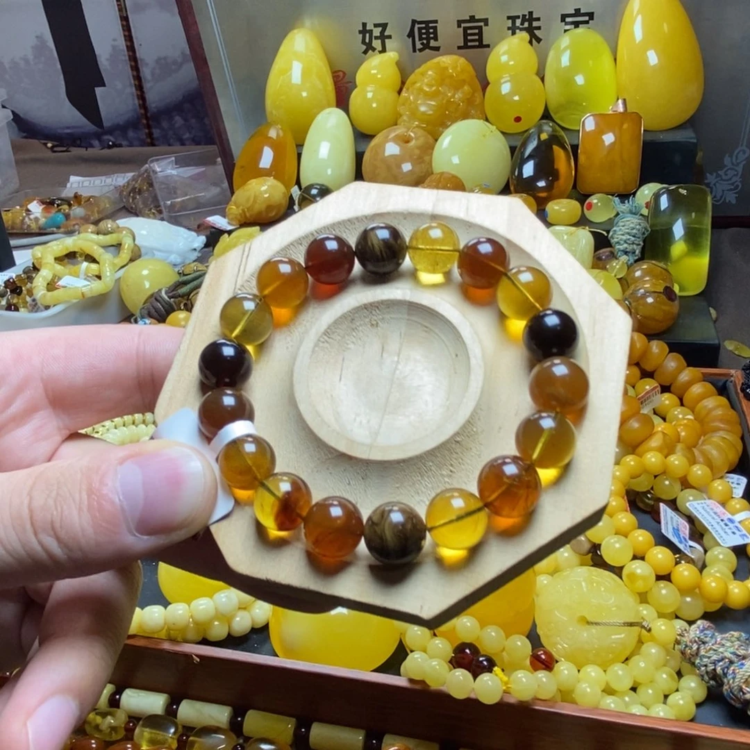 裸石琥珀未镶嵌蜜蜡