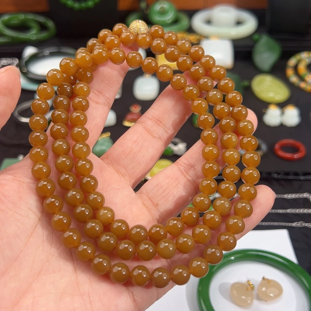 和田玉（糖玉）未镶嵌颈饰新疆且末糖8mm108珠串