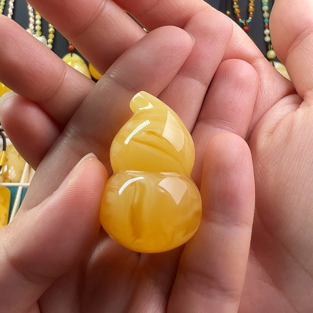 未镶嵌颈饰蜜蜡贝*蜜蜡