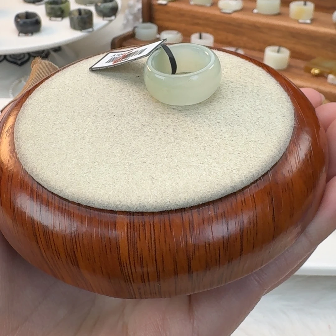 和田玉未镶嵌戒指晴水轮胎15.72mmj199