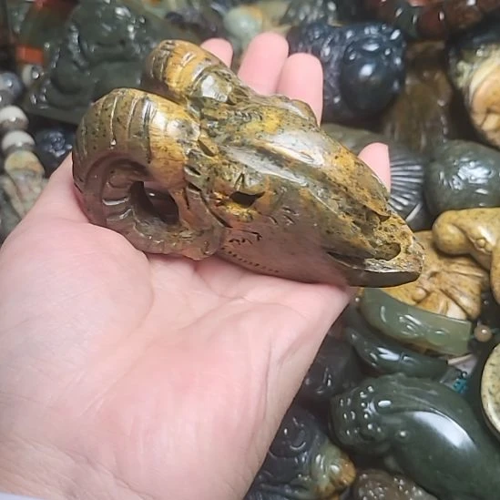 岫岩河磨玉（透闪石质玉）未镶嵌挂件