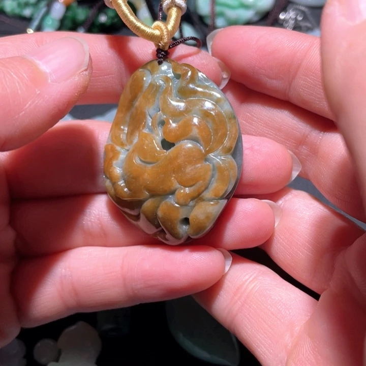 【闪购商品】翡翠颈饰未镶嵌天然翡翠