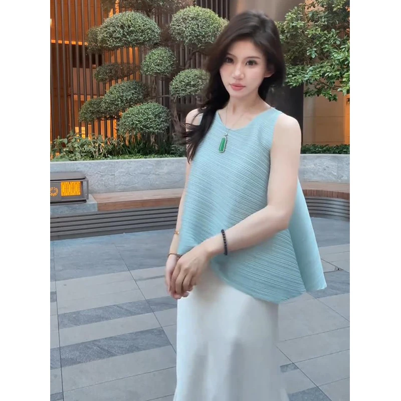 慵懒风宽松显瘦显白三宅无袖背心衬衫女夏季设计感不规则气质上衣