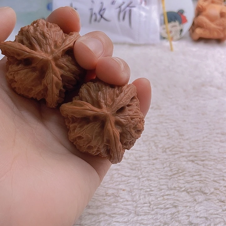 吊坠文玩核桃安****）三棱