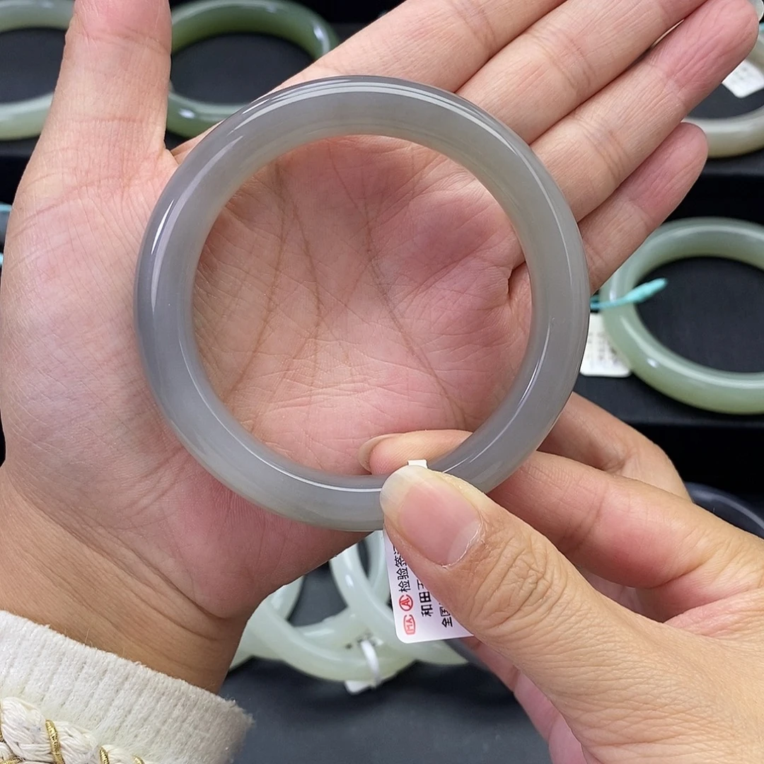 和田玉未镶嵌珠宝奇石和田玉手镯56.57