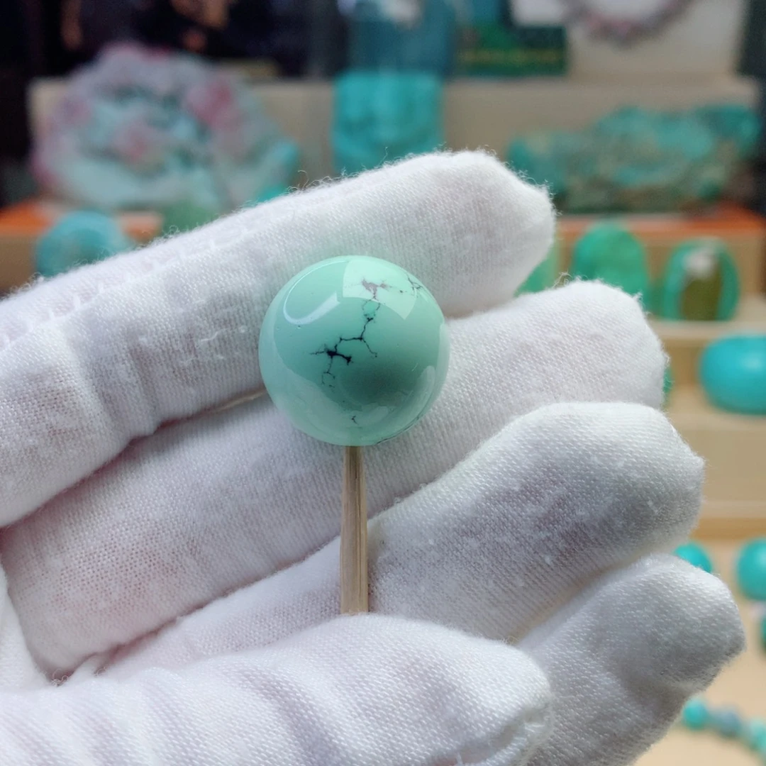 绿松石颈饰未镶嵌