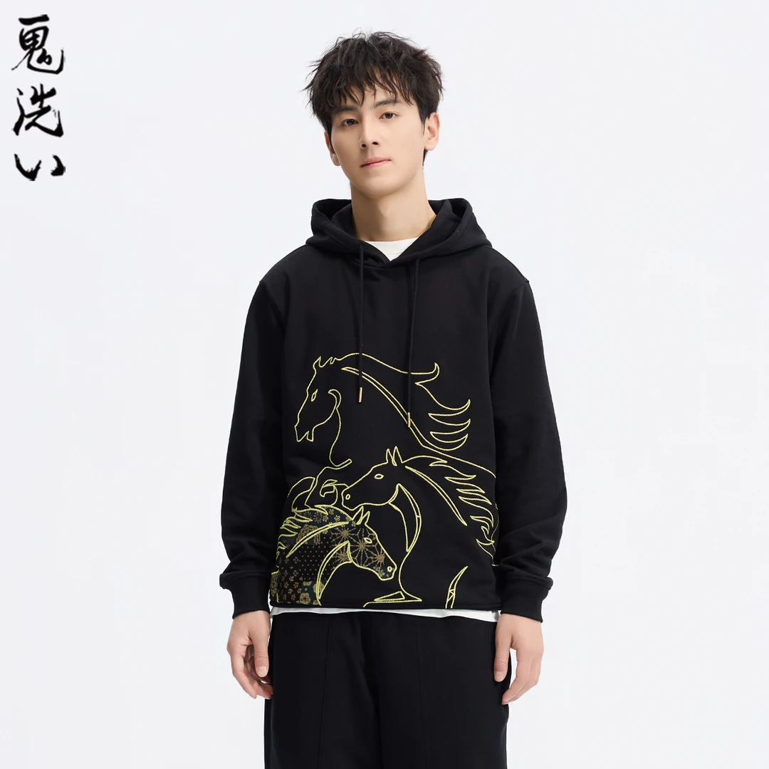 ONIARAI/鬼洗26新品泥棒蓝生肖马剪影刺绣套头连帽卫衣26NOB53