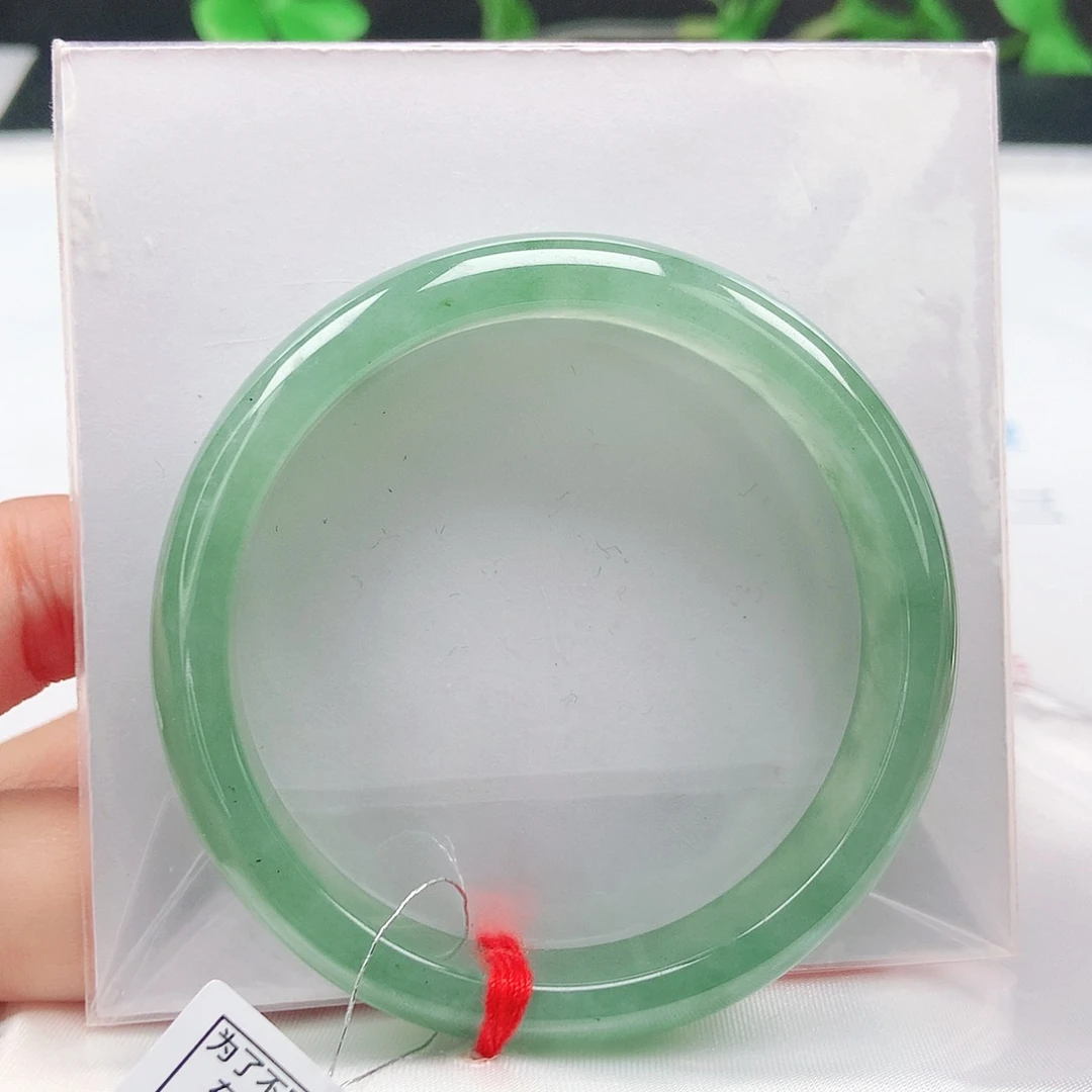 翡翠未镶嵌手镯54圈