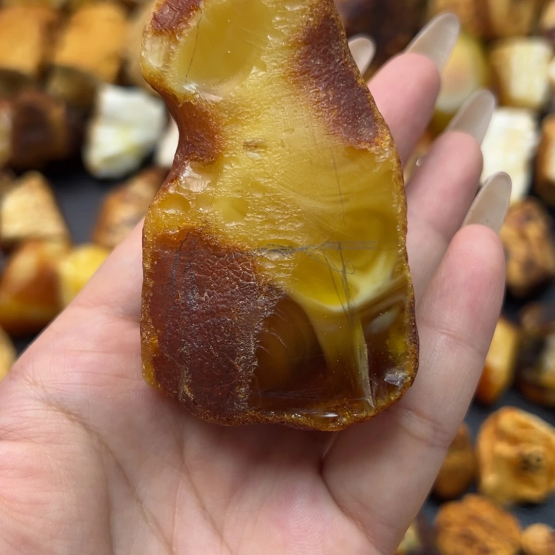 菩***提定制琥珀未镶嵌蜜蜡