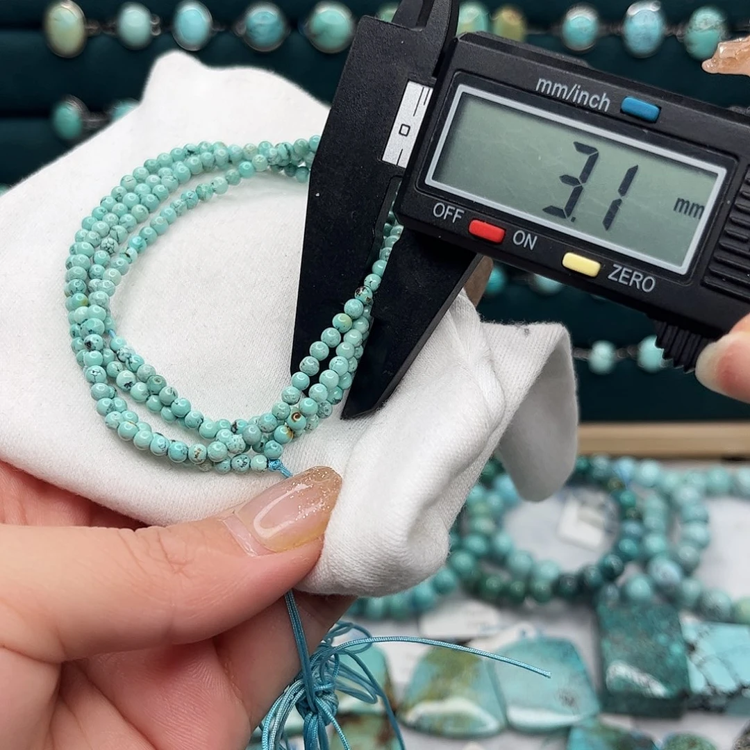 绿松石绿松石未镶嵌