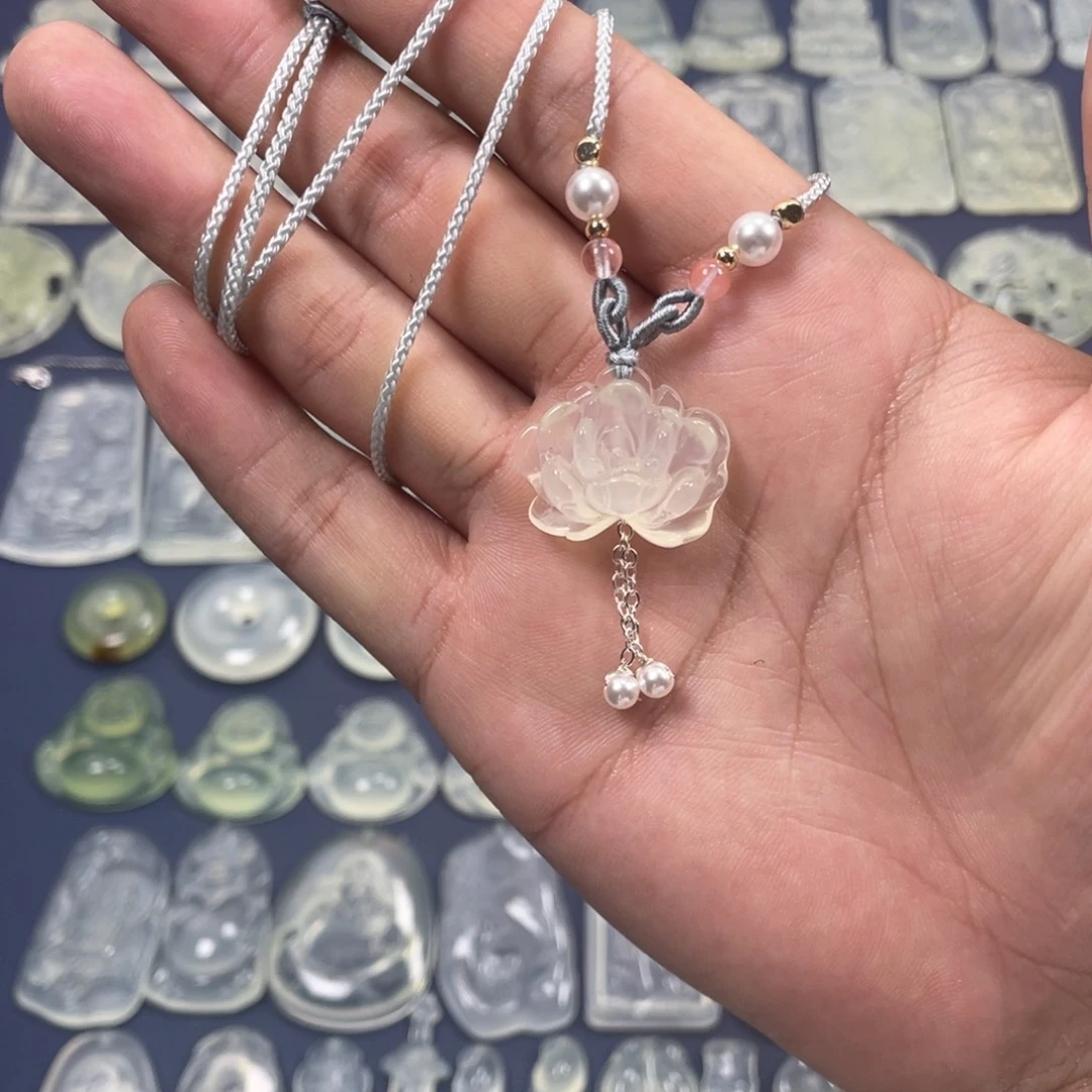 蛇纹石玉未镶嵌多样性随机发一