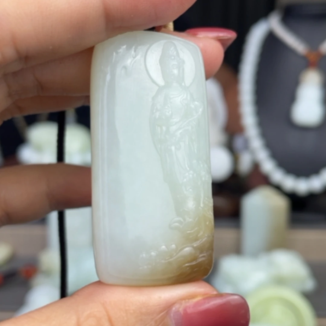 【闪购商品】颈饰未镶嵌和田玉