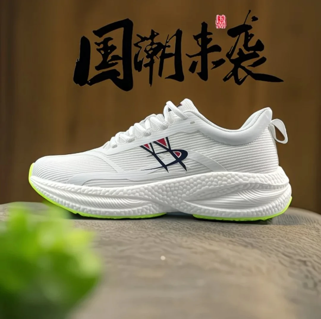 夏季爆款情侣款时尚舒适透气百搭休闲跑步运动鞋519