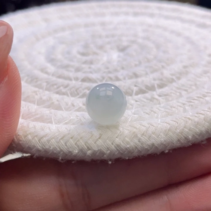 散珠翡翠特色飘花圆珠卡10.5mm