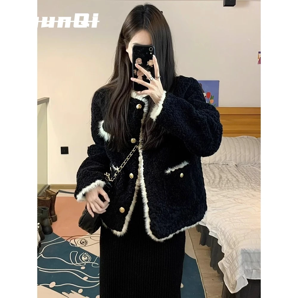 淳启服装女装秋冬新款连体加厚黑色短款上衣时尚百搭休闲舒适潮流