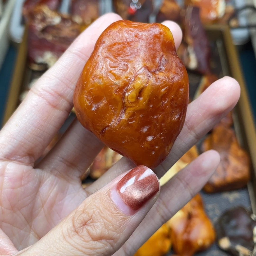 琥珀未镶嵌珠宝奇石