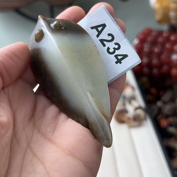 翔***哥玛瑙/玉髓合金颈饰