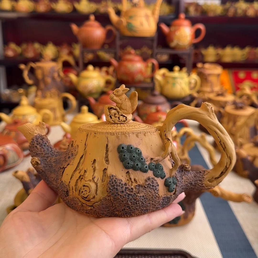 茶壶紫砂遗***始树桩松鼠