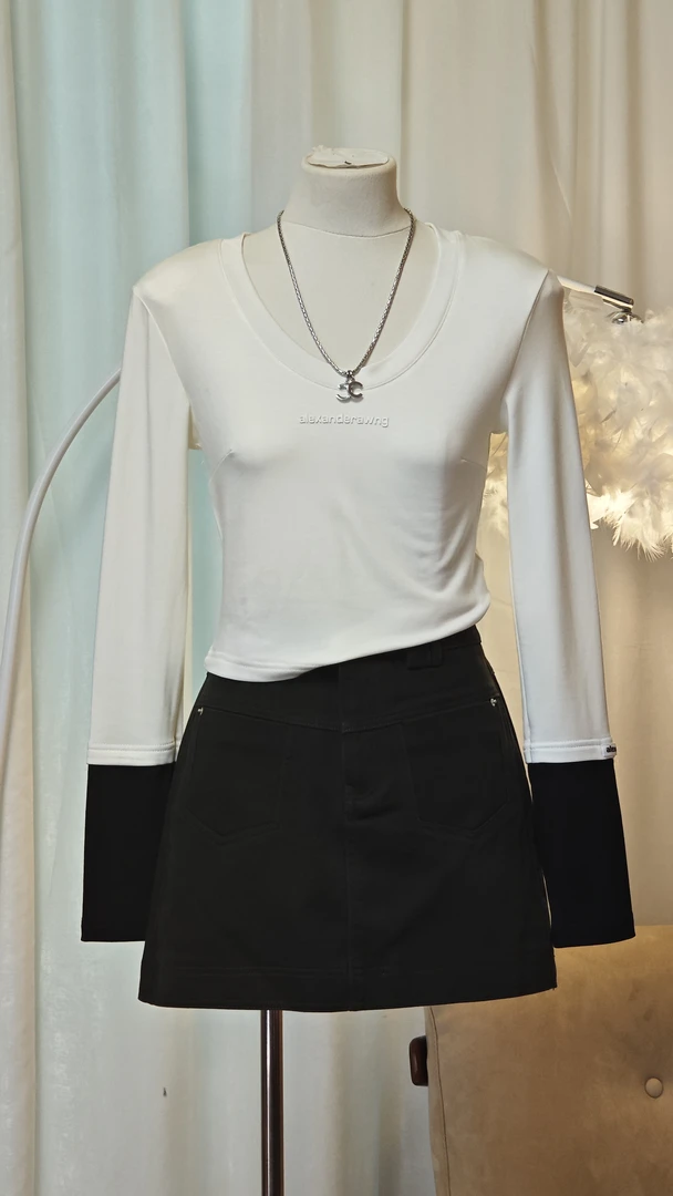 弹力修身长袖T恤上衣女小心机短款打底衫 3223