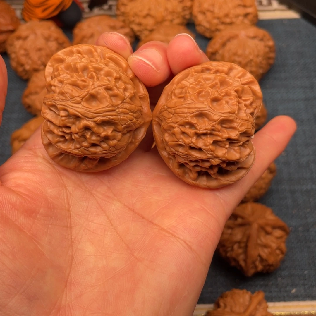 文玩核桃把件44精品桃心宫灯