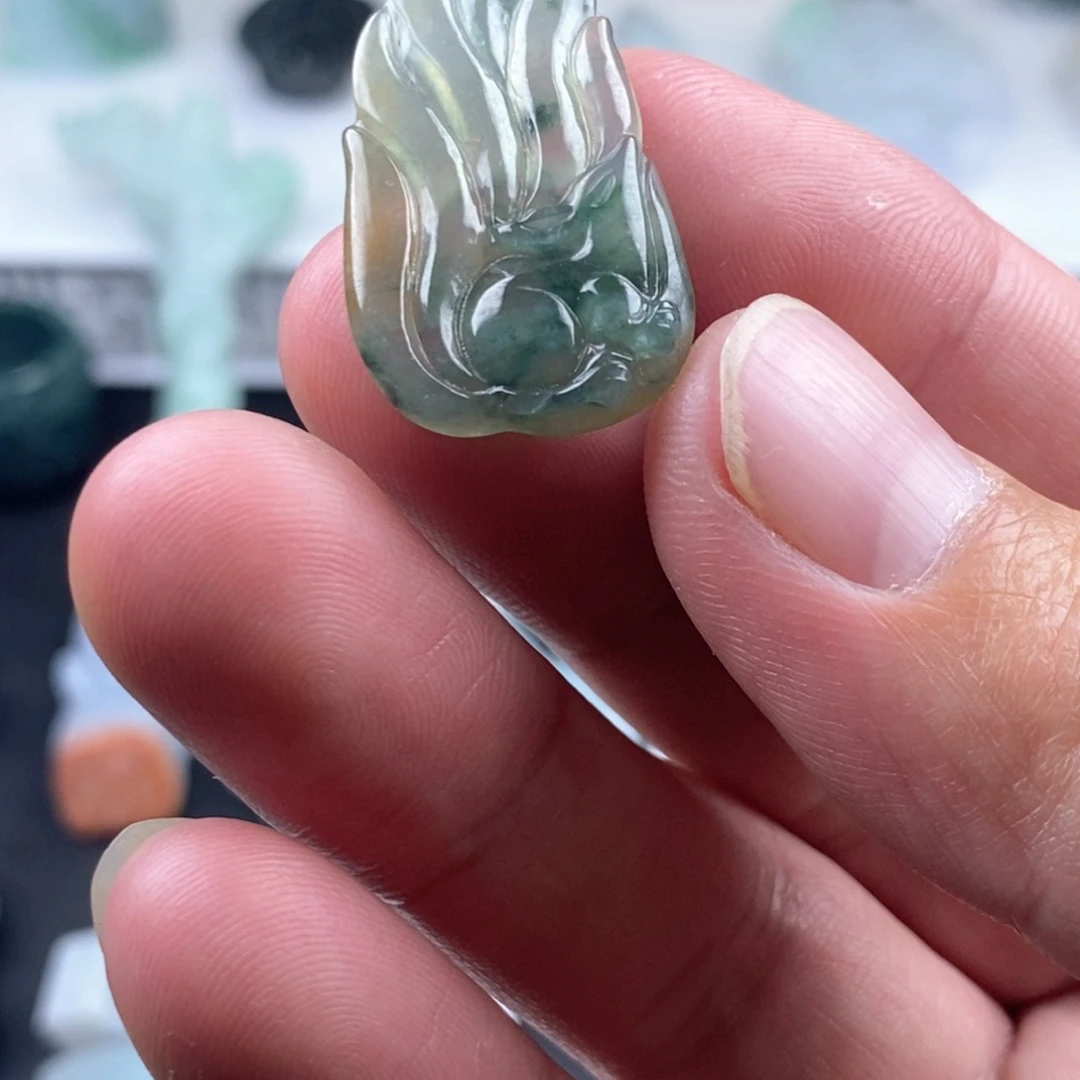 翡翠未镶嵌颈饰天然翡翠