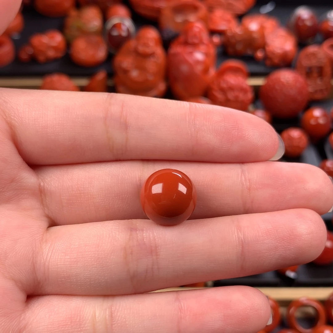 未镶嵌圆珠13mm南红玛瑙白****i