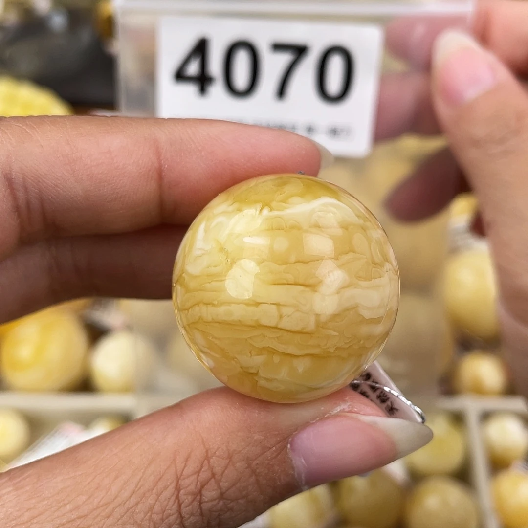 蜜蜡未镶嵌裸石28.5粉