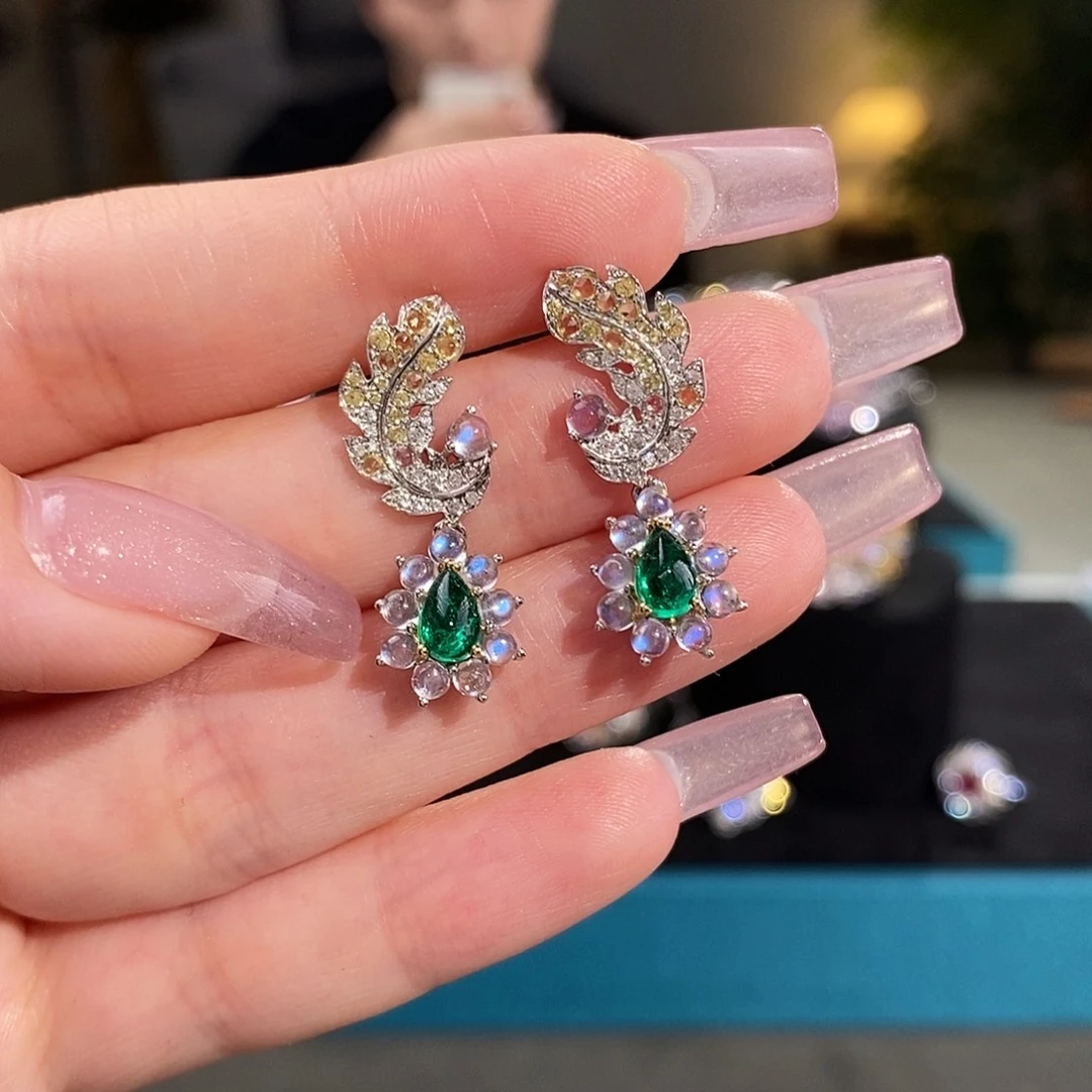 18K金镶嵌祖母绿耳饰1ct哥伦比亚