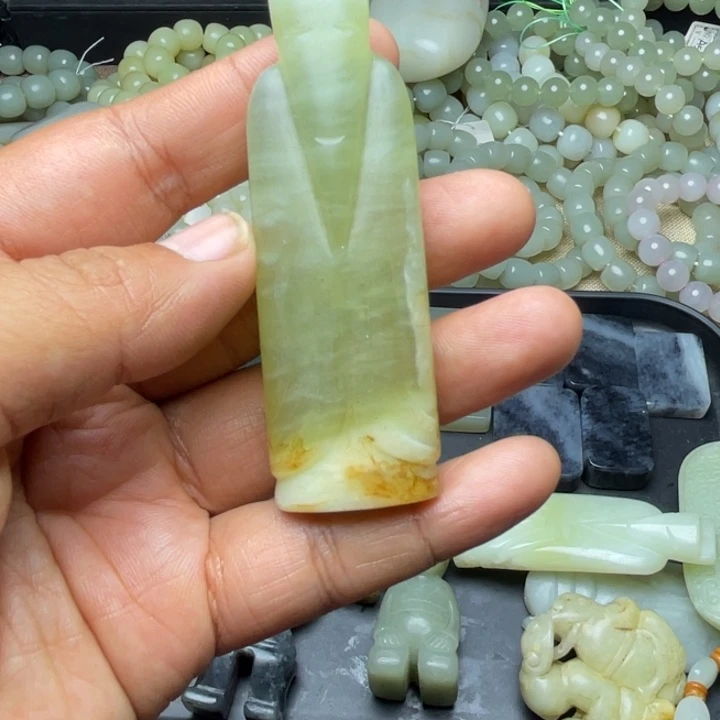 未镶嵌软玉珠宝半成品