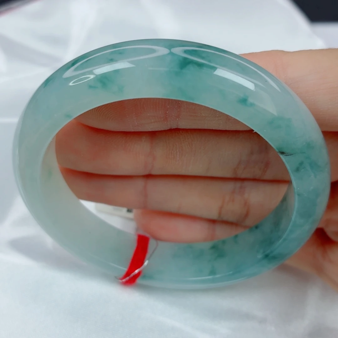 翡翠未镶嵌手镯54正圈，冰底胶润飘蓝花，完整，020