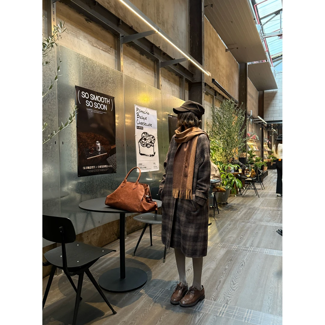 【ZHEN】25K01567 2025新款显瘦时尚百搭小众气质大衣设计师女款