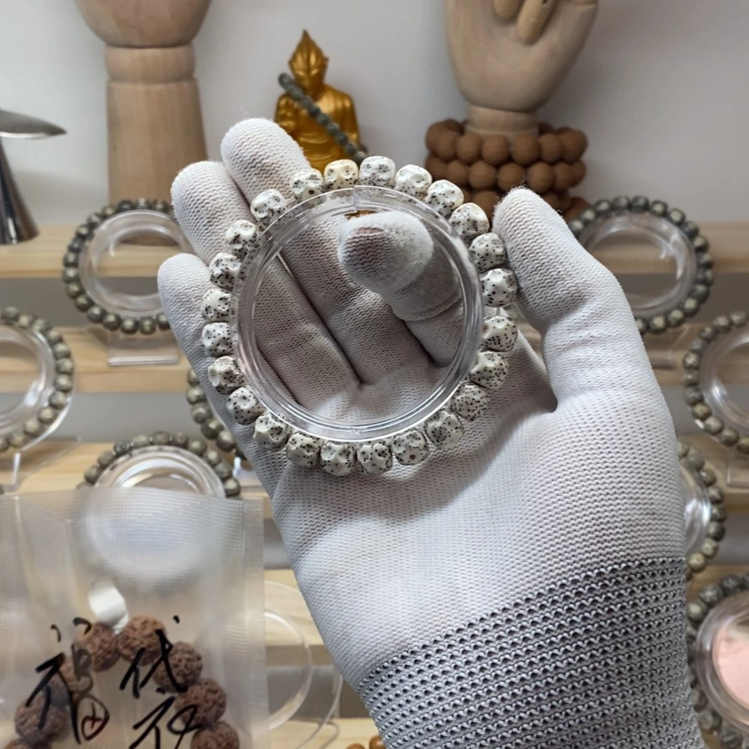 奢***靡星月菩提一物一图