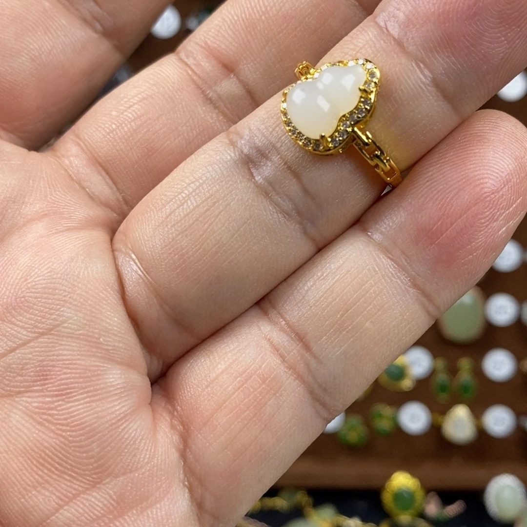 和田玉（白玉）戒指合金