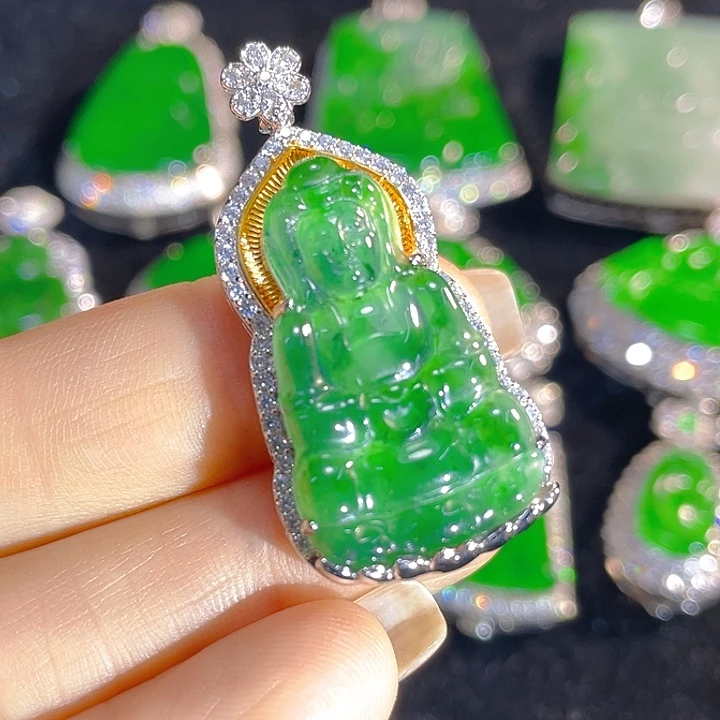 翡翠未镶嵌颈饰翡翠