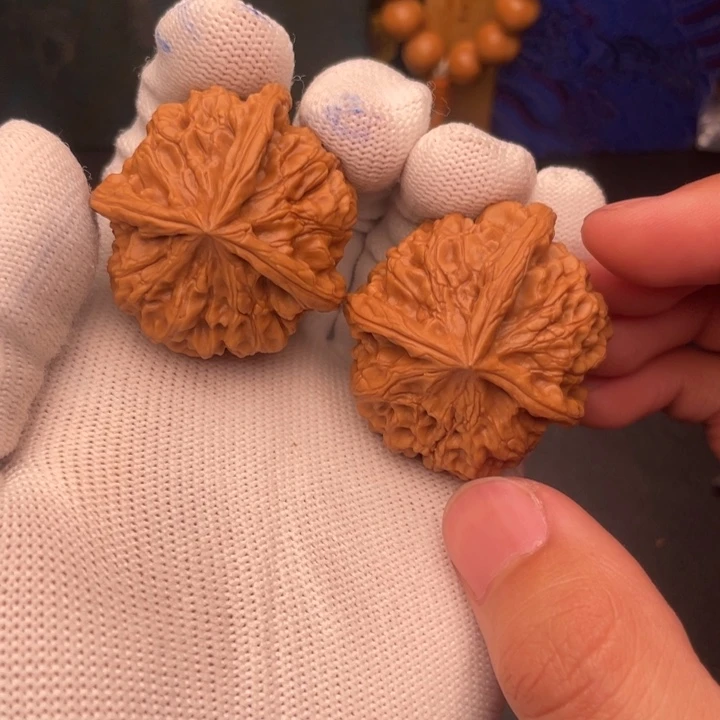 吊坠文玩核桃盘山