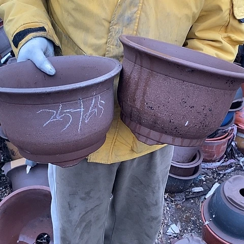 紫砂中国宜兴紫砂花盆，