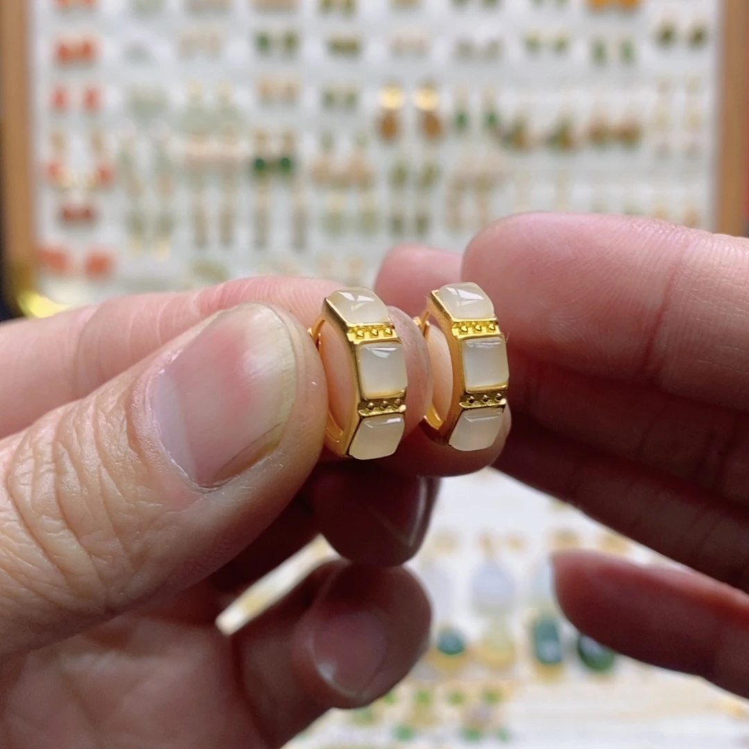 和田玉银S925镶嵌耳饰